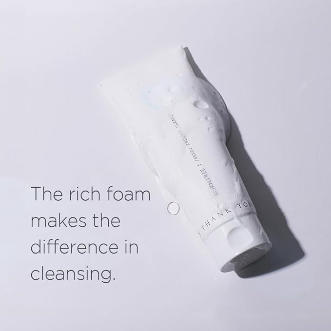 BORNTREE Berry Essence Cleansing Foam 5.07 fl oz/K-Beauty/Rich Foam Deep Cleansing/Coloring Makeup Clean Moisture.