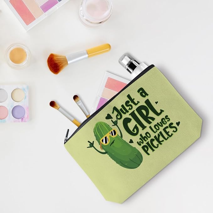 Cute Pickles Makeup Bag Pickle Gifts Cosmetic Travel Bags Pickle Accessories Decor Stuff for Vegetable Pickles Lovers Women Girls Sister Best Friend Mom Chef Funny Skincare Bag for Christmas Birthday
