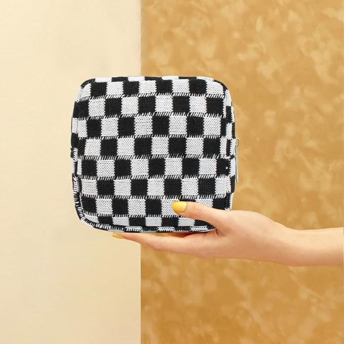 Small Black Makeup Bag for Purse, Mini Checkered Cosmetic Bag Zipper Cute Make Up Pouch Travel Toiletry Bag Quilted Aesthetic Accessories Makeup Storage Bag Organizer for Women Girls