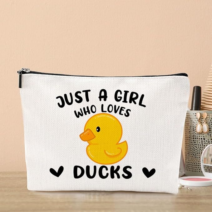 VICBOU Cute Duck Makeup Bag Duck Gifts for Women Girls Duck Decor Stuff Merch for Duck Lover Funny Christmas Birthday Gifts for Teens Best Friend Daughter BFF Sister Who Loves Ducks Cosmetic Bag