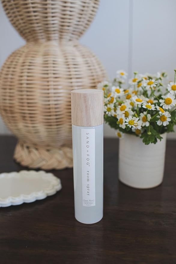 Sand + Fog Teakwood room spray | 100 mL | Made with Essential Oils