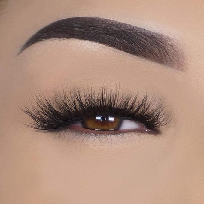 Lilly Lashes Mykonos 3D Mink Lashes, The Original Lilly Lash for Wispy & Natural Look, Reusable Eyelashes up to 25x, Fluffy Eyelashes, Strip Lashes, Lash Glue not Included