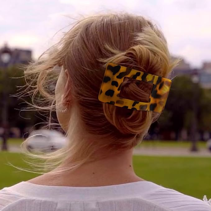 Velscrun Flat Hair Clips for Women Girls, Matte Lay Flat Claw Clips, Strong Hold Large Side Hair Clip All Hair Types, French Duck Billed Non Slip Grip Daily Styling Hair Jaw Claw Clip Matte Leopard