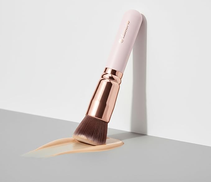 Lamora Makeup Brush Foundation Kabuki - Flat Top Face Brush for Liquid, Cream, and Powder Cosmetics - Full Coverage Blending, Buffing, Stippling, Contouring