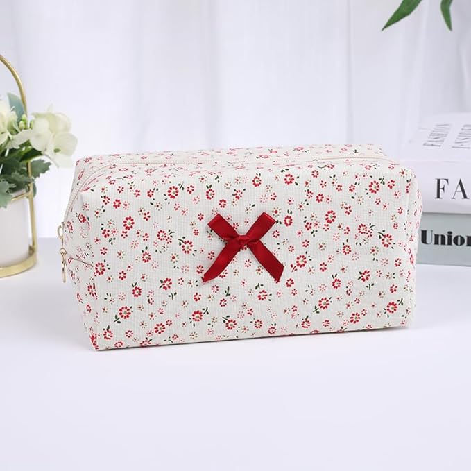 Floral Cotton Makeup Brush Cosmetic Bag for Women, Travel Quilted Zipper Pouch, Large Capacity Flowers Toiletry Organizer, Kawaii Makeup Storage Case, Cosmetic Travel Cloth Bag-Red Floral