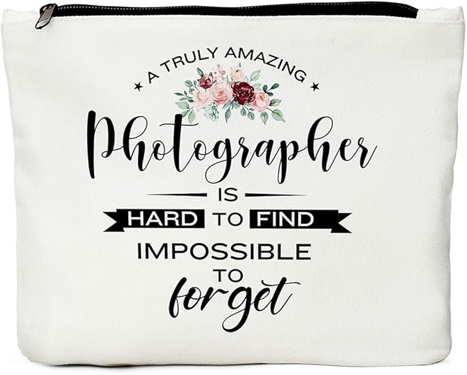 Photography lover Amazing Funny Gift, Hard to Find Christmas Birthday Graduation Thank You Gift for Videographers Makeup Bag