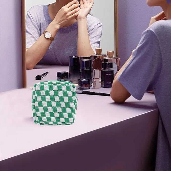 Small Green Makeup Bag for Purse, Mini Checkered Cosmetic Bag Zipper Cute Make Up Pouch Travel Toiletry Bag Quilted Aesthetic Accessories Makeup Storage Bag Organizer for Women Girls