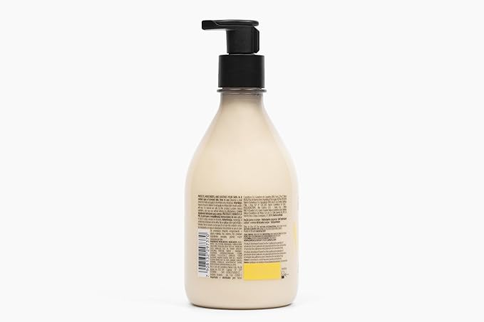 Natura - Ekos Passion Fruit Relieving Body Lotion - Calming Lotion - 24 Hours of Hydration - Essential Fatty Acids - Vegan Skin Care - Brazilian Beauty Secrets - 13.5 fl oz (400ml)