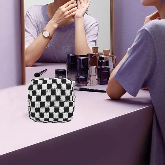 Small Black Makeup Bag for Purse, Mini Checkered Cosmetic Bag Zipper Cute Make Up Pouch Travel Toiletry Bag Quilted Aesthetic Accessories Makeup Storage Bag Organizer for Women Girls