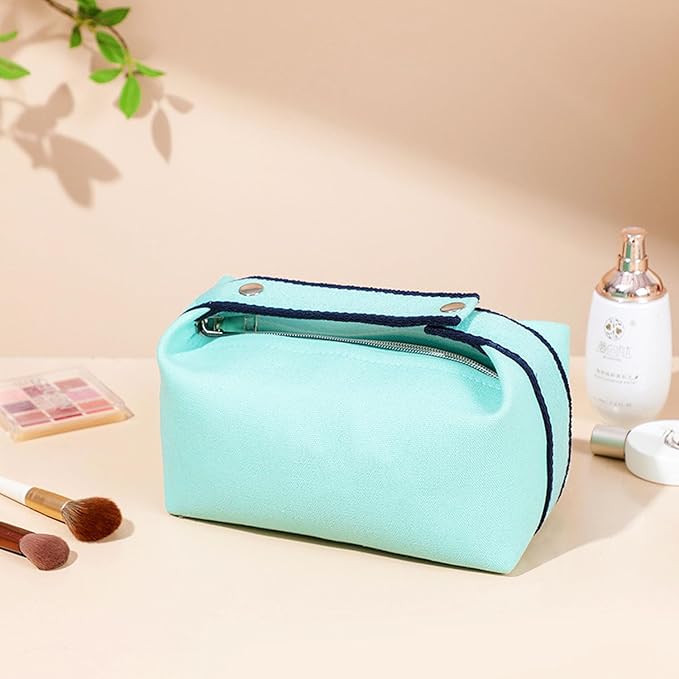 Travel Makeup Bag, Waterproof Canvas Cosmetic Bag Make Up Organizer Case for Women, Large Toiletry Bag Skincare Pouch for Toiletries Accessories Brushes
