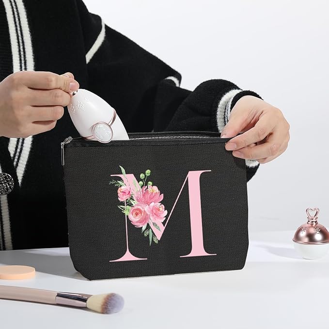 A-Z Personalized Cosmetic Bag Monogrammed Makeup Bags Bridesmaid Gifts Custom Toiletry Pouch Gifts for Women Mom Best Friend Sister Bride Bridesmaid (M)