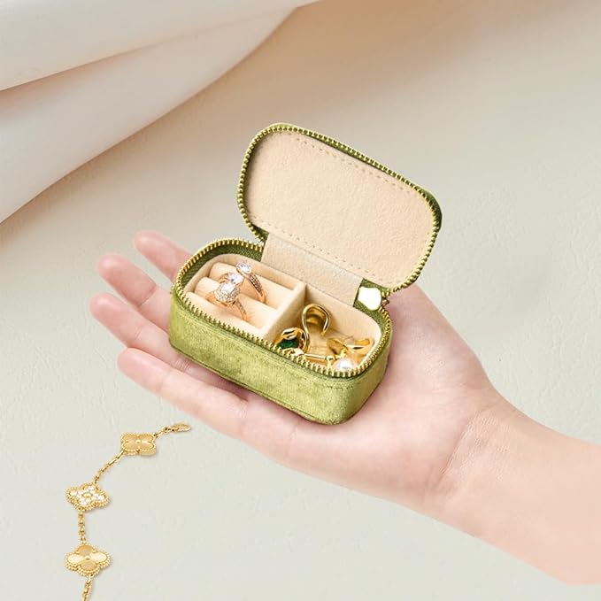 Small Travel Jewelry Case, Mini Tiny Plush Velvet Jewelry Box for Women and Girls, Pocket Size Jewelry holder organizer for Rings Earrings and Small Items(Mistletoe Green)
