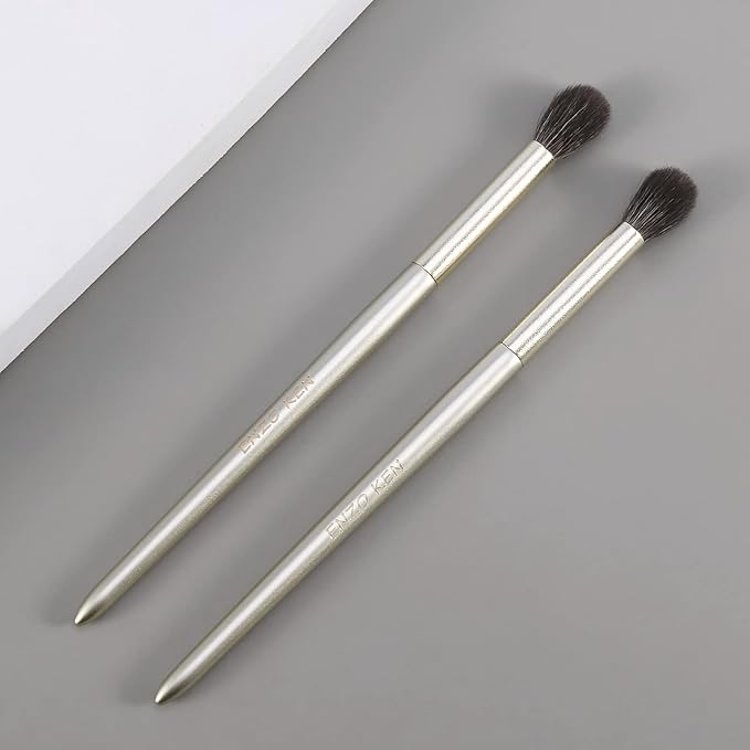 Natural Goat Hair Eye Shadow Brush, ENZO KEN Blending Eyeshadow Brush, Eye Shadow Blending Brush, Eye Blending Brush, Small Nose Contour Brush, Smudge Eye Brushes, Eyeshadow Blending Brush. Gold,E204L