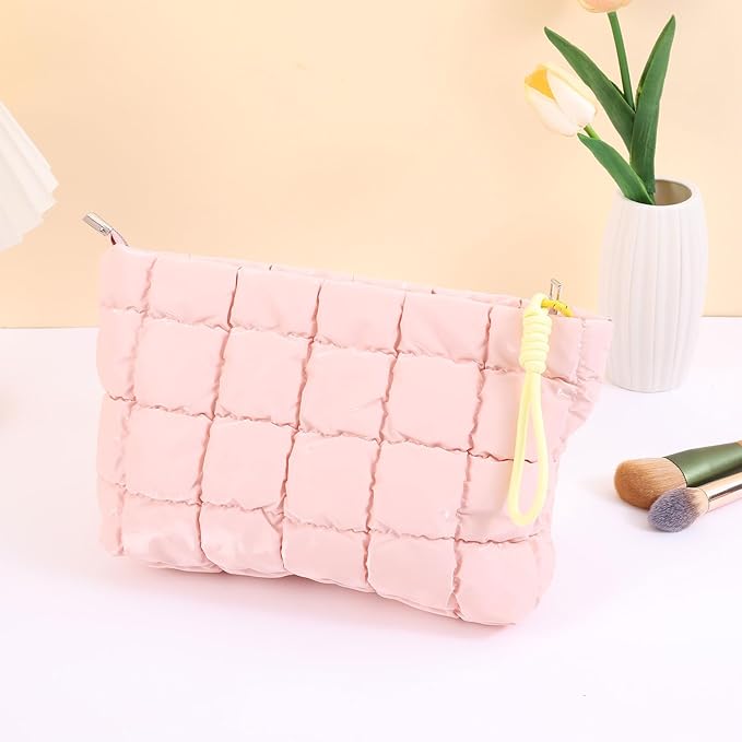 Puffer Quilted Makeup Bag Travel Cosmetic Bag Portable Puffy Checkered Toiletry Pouch Skincare Organizer Purse Pencil Case (Pink)