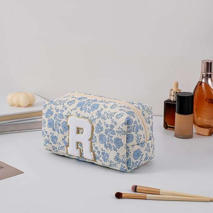 JOVAKIT Alphabet Makeup Bag Cosmetic Bag for Women, Christmas Gifts for Girls Age 6-18, Floral Flowers Coquette Travel Toiletry Zipper Make Up Pouch Organizer Trendy Stuff (Blue Floral R)