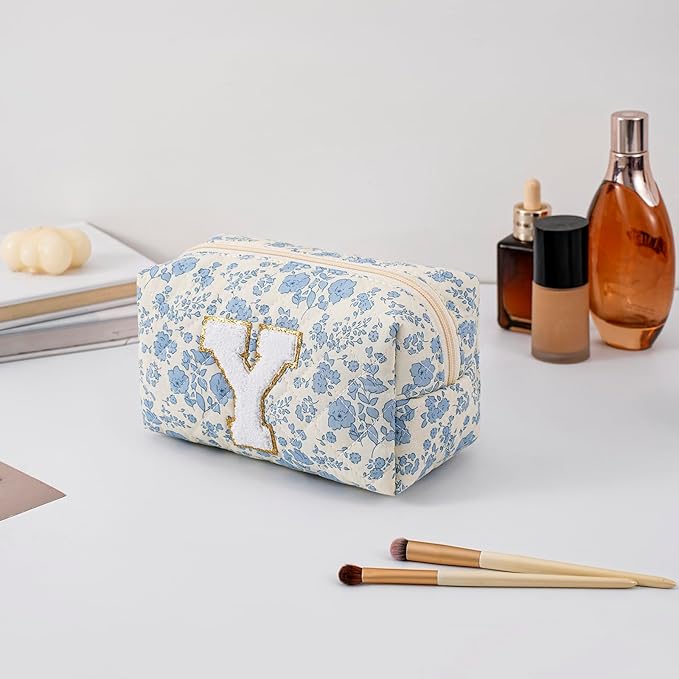 Gleyemor Personalized Initial Makeup Bag for Women, Cute Quilted Blue Floral Cotton Cosmetic Bag, Christmas Gifts for Her Mom Friend Sister Bridesmaid Teacher Women Y