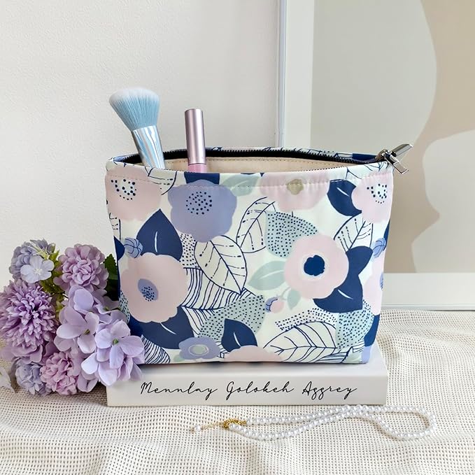 STARDW Aesthetic Floral Makeup Bag Cute Small Cosmetic Bags for Women Girls, Travel Toiletry Bag Large Capacity Zipper Makeup Pouch, Purse Organizer Pouches (Abstract Flowers)