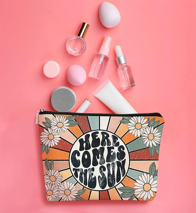 Preppy Makeup Bags for Women,Trendy Retro Daisy Sunshine Makeup Bag Cute Floral Here Comes Summer Boho Inspirational Cosmetic Bag Gift for Teen Girls,Birthday Gifts for Women