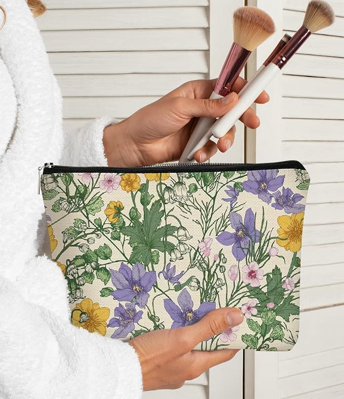 Vintage Cottagecore Summer Wild Flowers Botanical Herbs Makeup Bag,Colorful Floral Cosmetic Bag Best Gift Idea for Flower Lovers Girls Women Mom,Birthday Gifts for Girls,Mother's Day Gifts for Mom