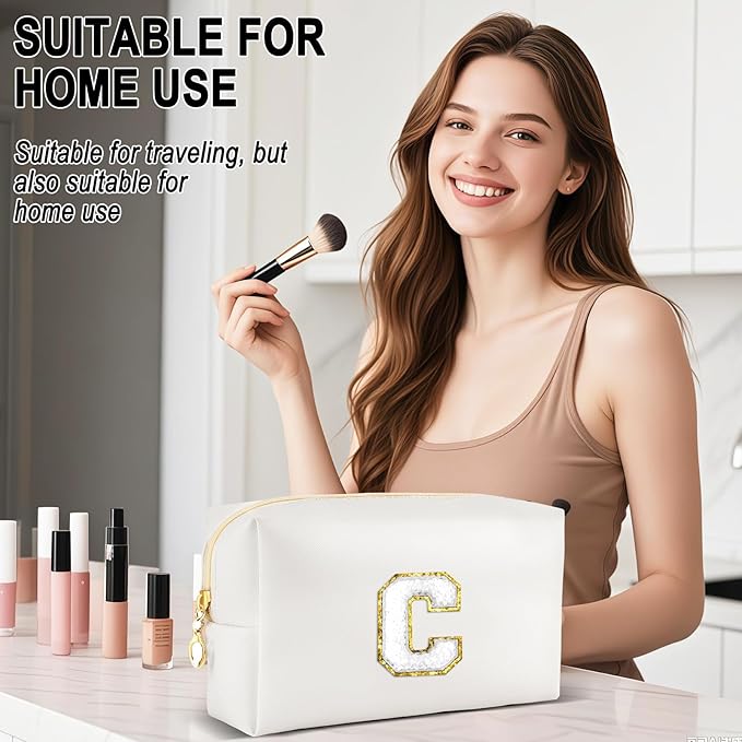 Gifts for Girls Initial Makeup Bag Personalized Cosmetic Bag with Zipper Cute Travel Toiletry Bags Waterproof PU Preppy Makeup Pouch Birthday Gift for Teen Girls Women(White C)