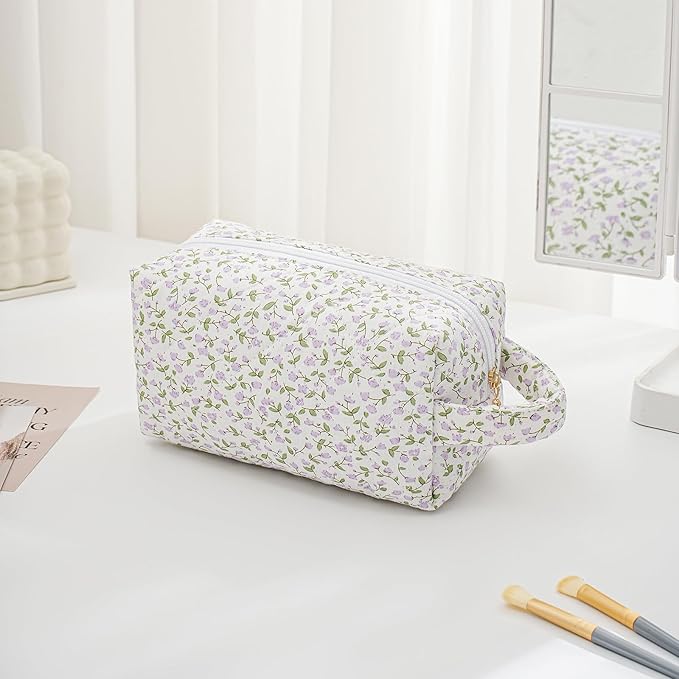JOVAKIT Travel Makeup Bag Cosmetic Bag for Women, Christmas Gifts, Small Floral Flowers Coquette Toiletry Bag with Handle, Zipper Make Up Pouch Organizer Bag Trendy Stuff (Purple Floral)