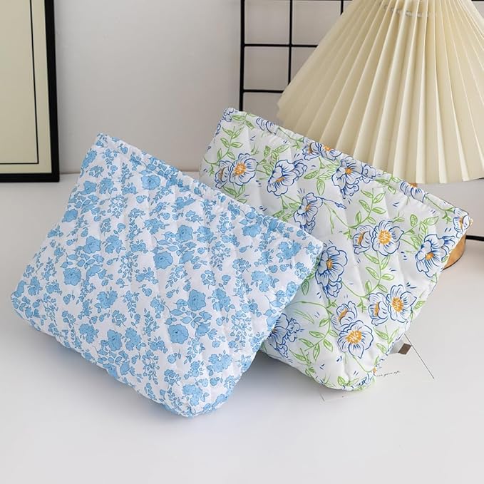 DOB SECHS Floral Makeup Bag Cute Quilted Makeup Pouch with Wristlet Kawaii Puffer Cosmetic Bag Large Capacity Cotton Makeup Bag for Women Brush Storage Pencil Case Travel Organizer Clutch, Blue White