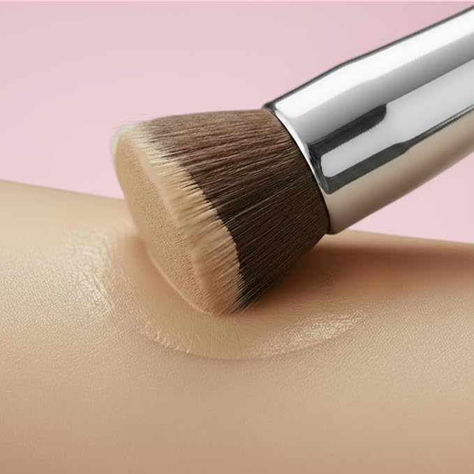 Lamora Makeup Brush Foundation Kabuki - Flat Top Face Brush for Liquid, Cream, and Powder Cosmetics - Full Coverage Blending, Buffing, Stippling, Contouring