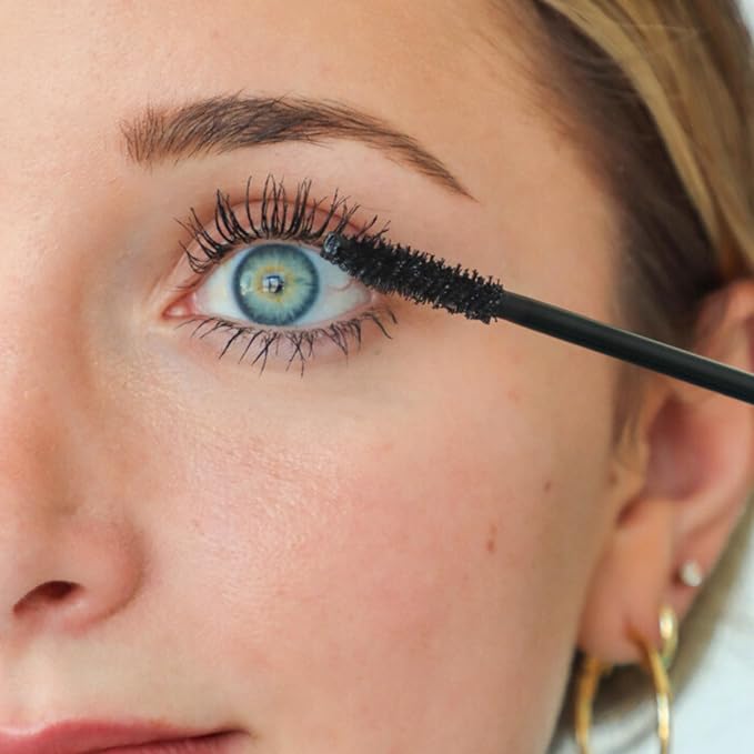 Lash Next Door Mini Mascara Black – Travel Size Volumizing & Lengthening No Clump Smudge-Proof Makeup for Lashes