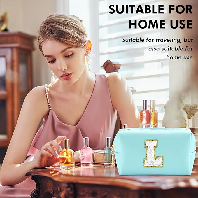 Gifts for Girls Initial Makeup Bag Personalized Cosmetic Bag with Zipper Cute Travel Toiletry Bag Waterproof PU Preppy Makeup Pouch Birthday Gift for Teen Girls Women(Blue L)