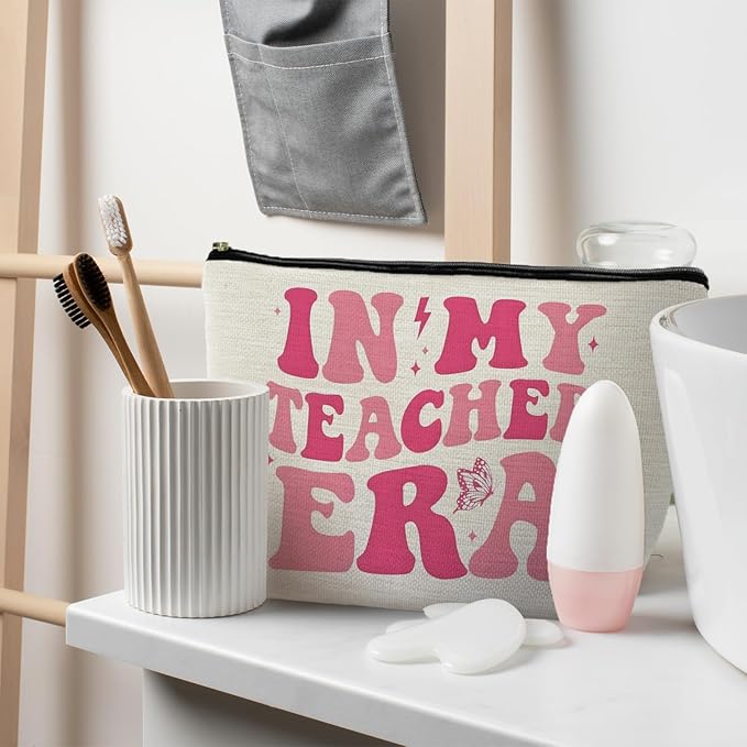 in My Teacher Era Makeup Bag, Teacher Appreciation Gifts Cosmetic Bags for Women, End of Year Teachers Gifts, Groovy Pink Preppy Aesthetic Zipper Makeup Pouch for Teachers