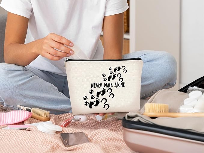 Horse Gifts Horsehoes Paw Farm Girl Makeup Bag,Inspirational Gifts Never Walk Alone Cosmetic Bag,Birthday Christmas Make up Bag Gifts for Women Coworkers Friend Teen Girls Animal Lover