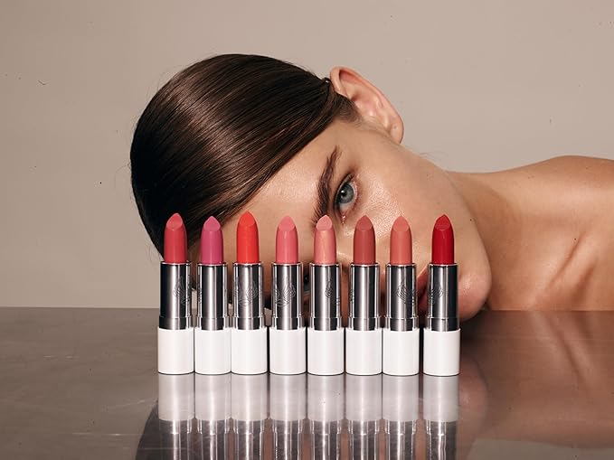 True + Luscious Super Moisture Lipstick – Clean, Vegan and Cruelty Free – Lasting Hydration for Dry Lips with a Sheer Finish – Pink Sugar