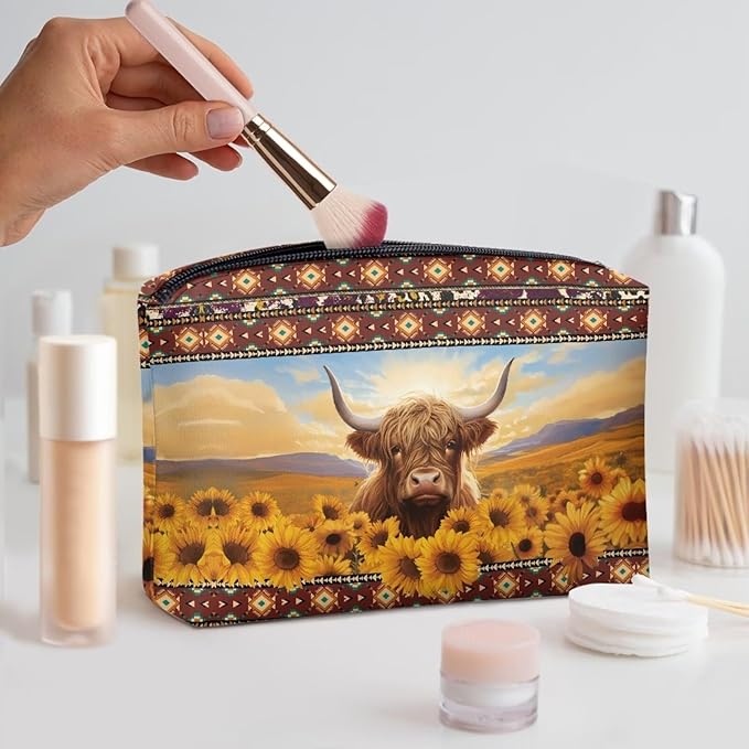 COEQINE Sunflower Purse Leather Cosmetic Wallet for Women Western Party Bag Elehant Cosmetic Pouch With Zipper Cute Highland Cow Purses Cosmetic Wallet for Travel Birthday Party