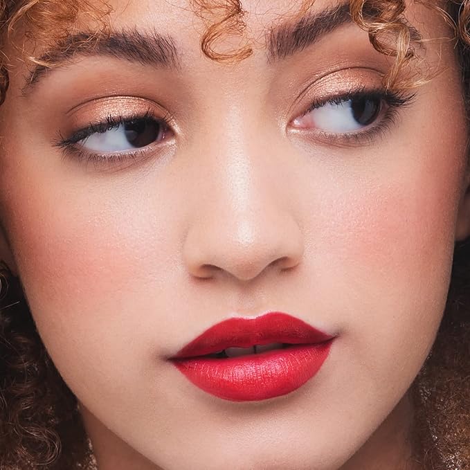 True + Luscious Super Moisture Lipstick – Clean, Vegan and Cruelty Free – Lasting Hydration for Dry Lips with a Satin Finish – Uptown Red