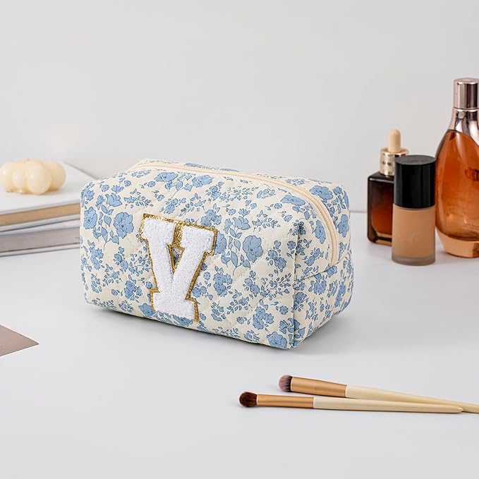 Gleyemor Personalized Initial Makeup Bag for Women, Cute Quilted Blue Floral Cotton Cosmetic Bag, Christmas Gifts for Her Mom Friend Sister Bridesmaid Teacher Women V