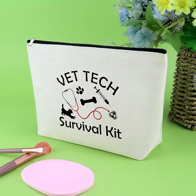 Veterinarian Appreciation Gifts Inspirational Makeup Bag Vet Tech Thank You Presents for Medical Veterinary Practitioner Animal Lovers Doctor Cosmetic Bag Rescuing Animal Gift Vet Cosmetic Pouch