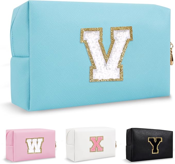 Personalized Initial Preppy Patch Makeup Bag, Cute Blue Cosmetic Organizer Travel Toiletry Zipper Pouch Small Makeup Bag for Purse, PU Leather Make Up Storage Valentines Day Gifts for Women(Letter V)