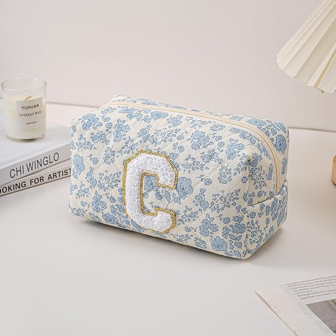 Gleyemor Personalized Initial Makeup Bag for Women, Cute Quilted Blue Floral Cotton Cosmetic Bag, Christmas Gifts for Her Mom Friend Sister Bridesmaid Teacher Women C
