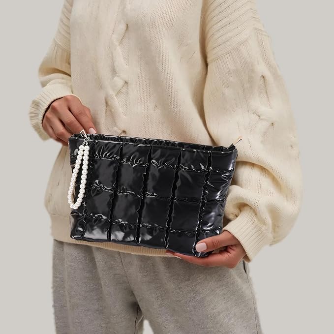 Puffer Quilted Makeup Bag Travel Cosmetic Bag Portable Puffy Checkered Toiletry Pouch Skincare Organizer Purse Pencil Case (Black)