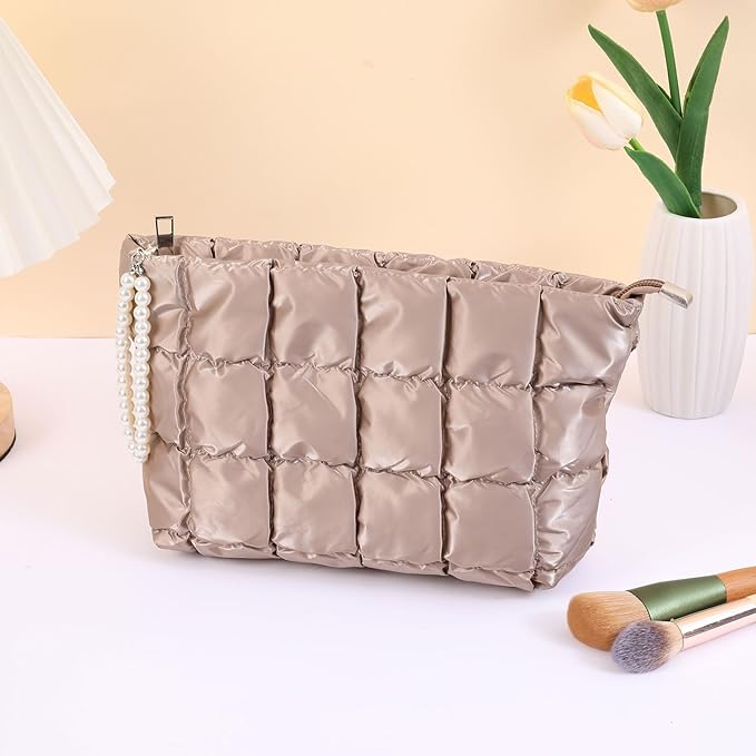 Puffer Quilted Makeup Bag Travel Cosmetic Bag Portable Puffy Checkered Toiletry Pouch Skincare Organizer Purse Pencil Case (Champagne Gold)