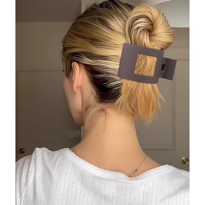 Velscrun Flat Hair Clips for Women Girls, Matte Lay Flat Claw Clips, Strong Hold Large Hair Clip for Thick or Thin Hair, French Duck Billed Hair Jaw Claw Clip, Non Slip Grip for Daily Styling Black