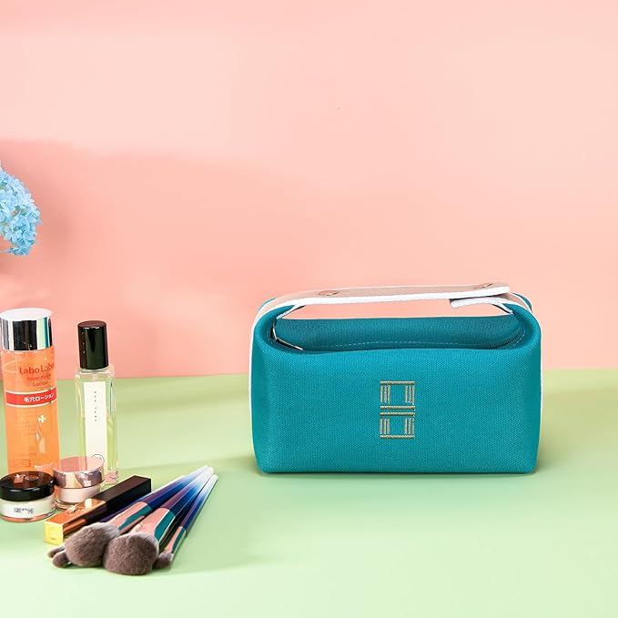 Fashion Makeup Bag for Women, Orange Red Canvas Make up Travel Bag, Hanging Cosmetic Bag Organizer for Wome