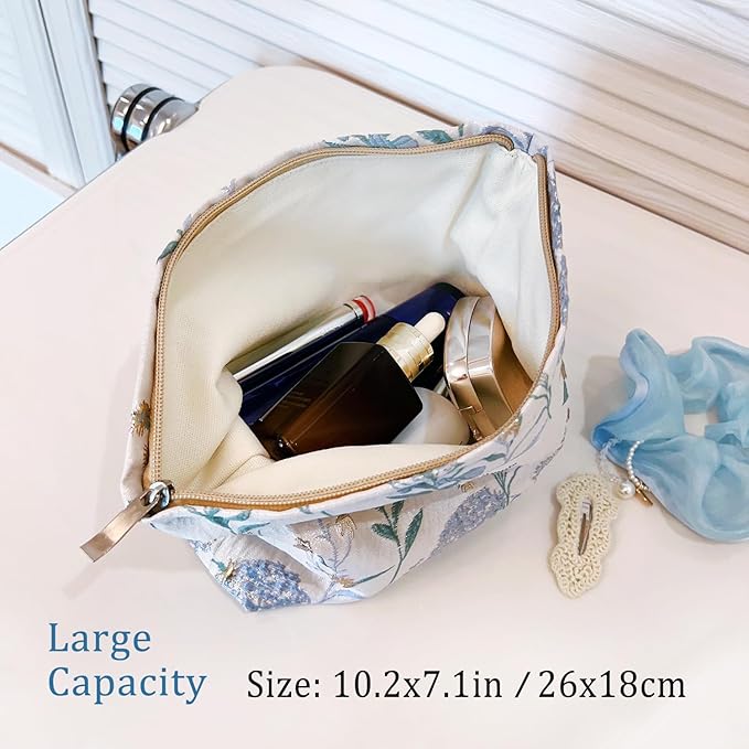 STARDW Aesthetic Floral Makeup Bag Cute Small Cosmetic Bags for Women Girls, Travel Toiletry Bag Large Capacity Zipper Makeup Pouch, Purse Organizer Pouches (Dandelion Blue)