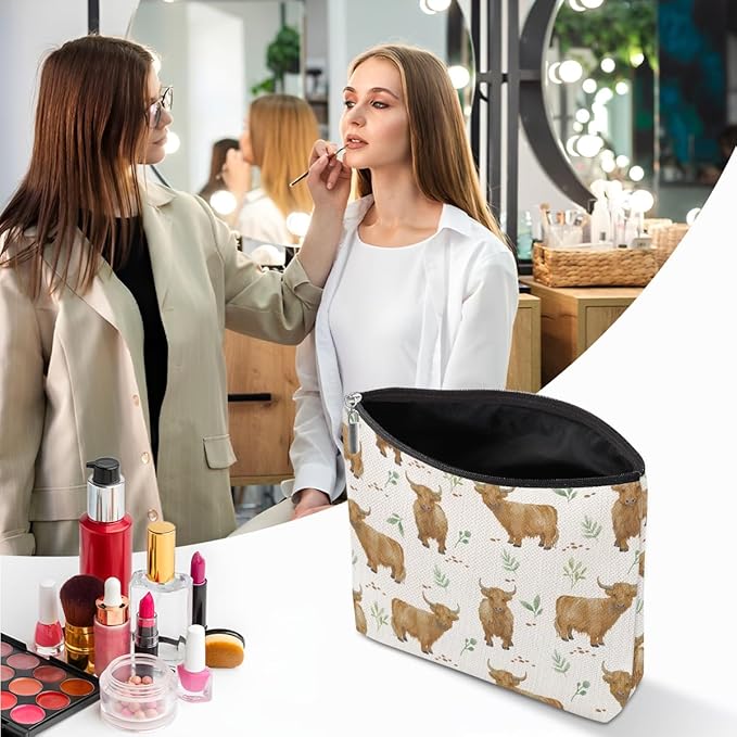 Cow Gifts, Cow Print Stuff Western Makeup Bag, Cosmetic Bag Travel Pouch, Graduation Birthday for Women Girls Daughter Sisters Coworker Best Friend Western Stuff