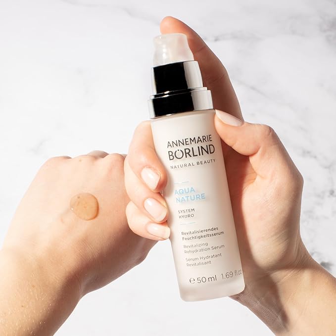 ANNEMARIE BÖRLIND - AQUANATURE Revitalizing Rehydration Serum - Aloe Algae and Hyaluronic Acid Vegan Natural Facial Toner - Soothes, Hydrates, and Primes Skin for Day Cream - 5.07 Fl. Oz.