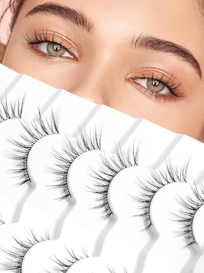 Wispy Eyelashes Cat Eye Lashes Natural Look Fox Eye Eyelashes Thin Band Strip Lashes 15MM False Eyelashes 3D Volume Fake Lashes Pack 7 Pair Siligli