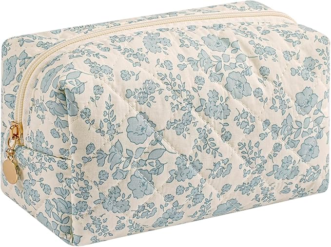 Cute Square Floral Cotton Makeup Cosmetic Bag for Women Girls, Travel Quilted Zipper Make Up Bag, Square Flowers Organizer Case Kawaii Makeup Cosmetic Travel Cloth Pouch (Blue Floral)