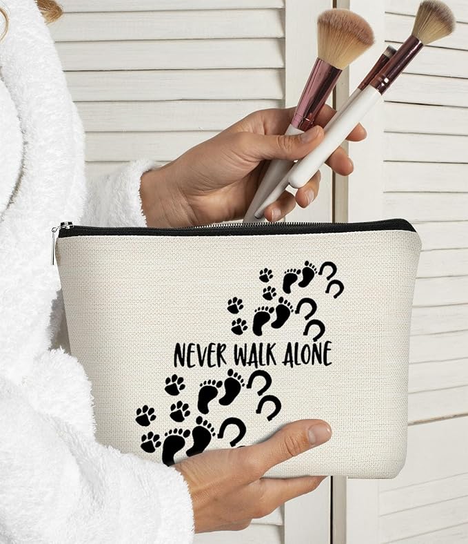 Horse Gifts Horsehoes Paw Farm Girl Makeup Bag,Inspirational Gifts Never Walk Alone Cosmetic Bag,Birthday Christmas Make up Bag Gifts for Women Coworkers Friend Teen Girls Animal Lover