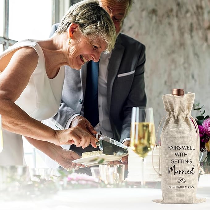 Engagement Wine Gift Bag Wedding Engaged Gifts for Newlyweds Couple Women Men Bridal Shower Gifts for Bride and Groom Pairs Well with Wedding Planning Getting Marride Wine Bags