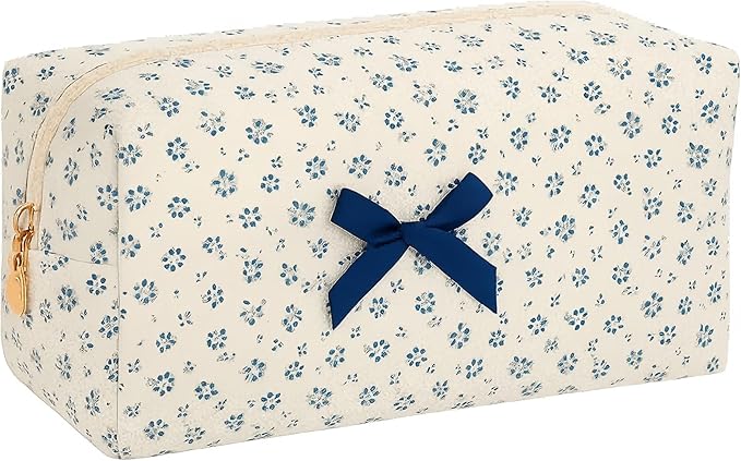 Floral Cotton Makeup Brush Cosmetic Bag for Women, Travel Quilted Zipper Pouch, Large Capacity Flowers Toiletry Organizer, Kawaii Makeup Storage Case, Cosmetic Travel Cloth Bag-Navy Floral